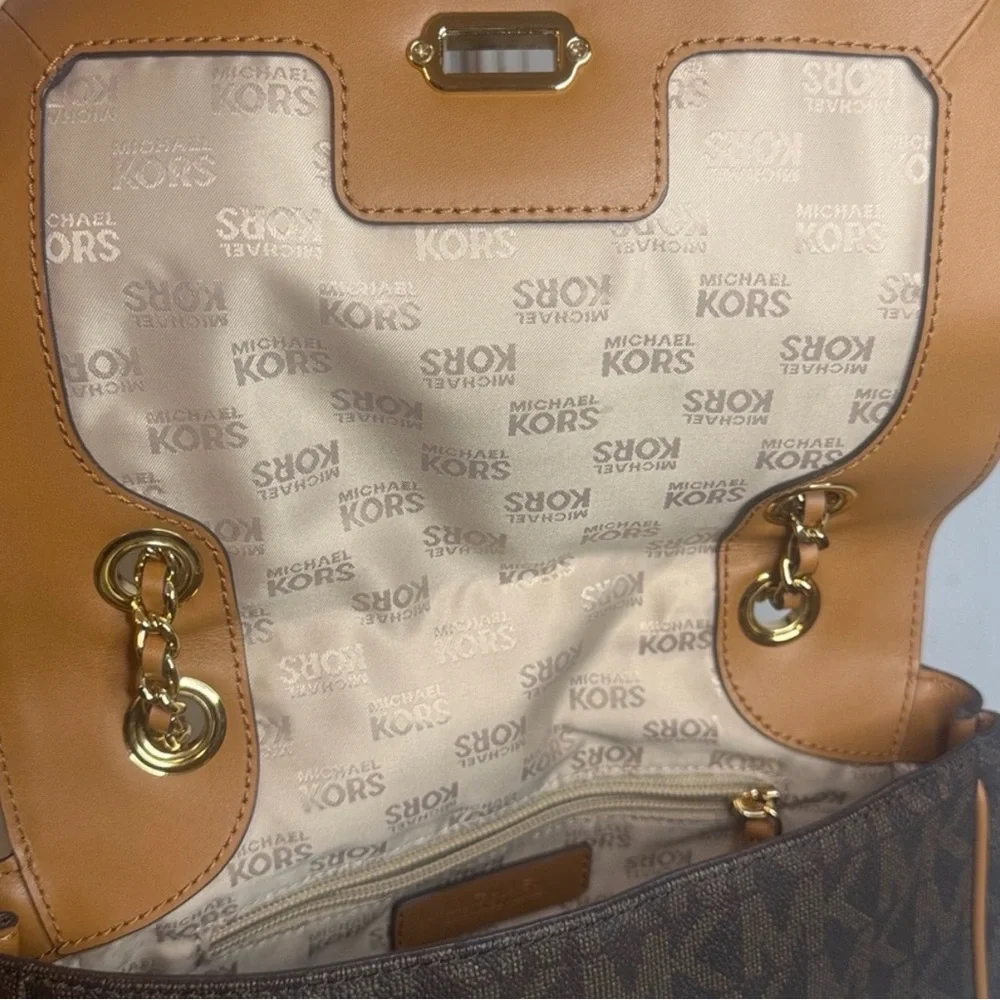 Michael Kors Vivianne Medium Shoulder Flap Signature Brown Crossbody Bag - Picture 6 of 7